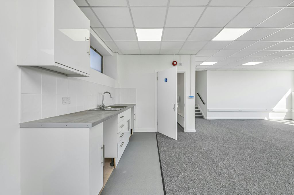 Property photo 3 of 6 Athena___Apollo_14 (1).Jpg