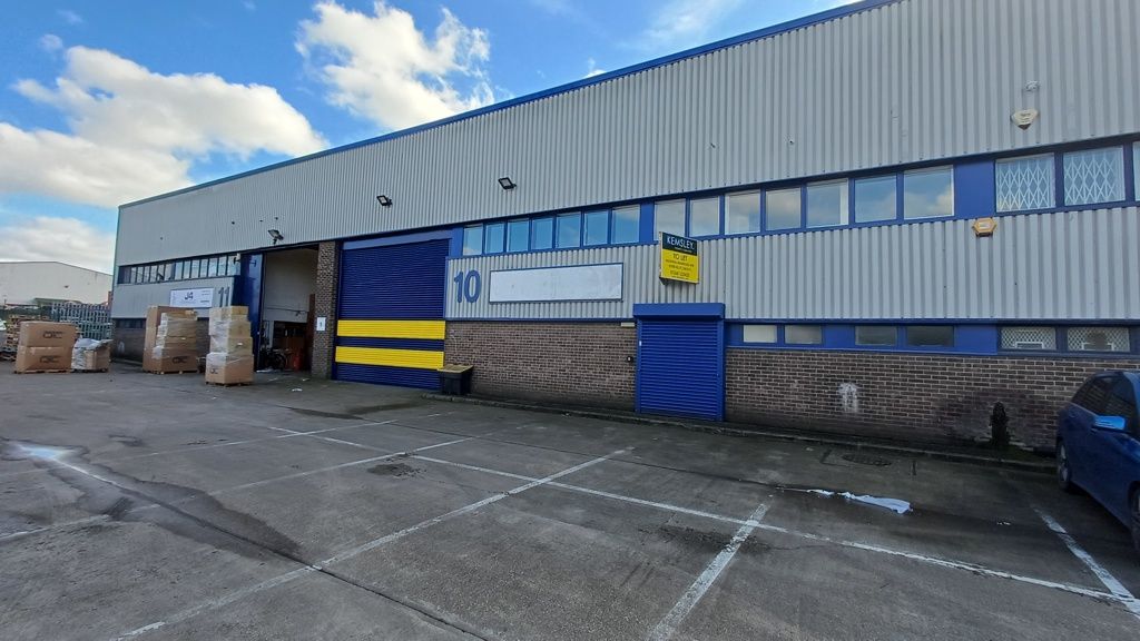 Property photo 2 of 9 Photo 26