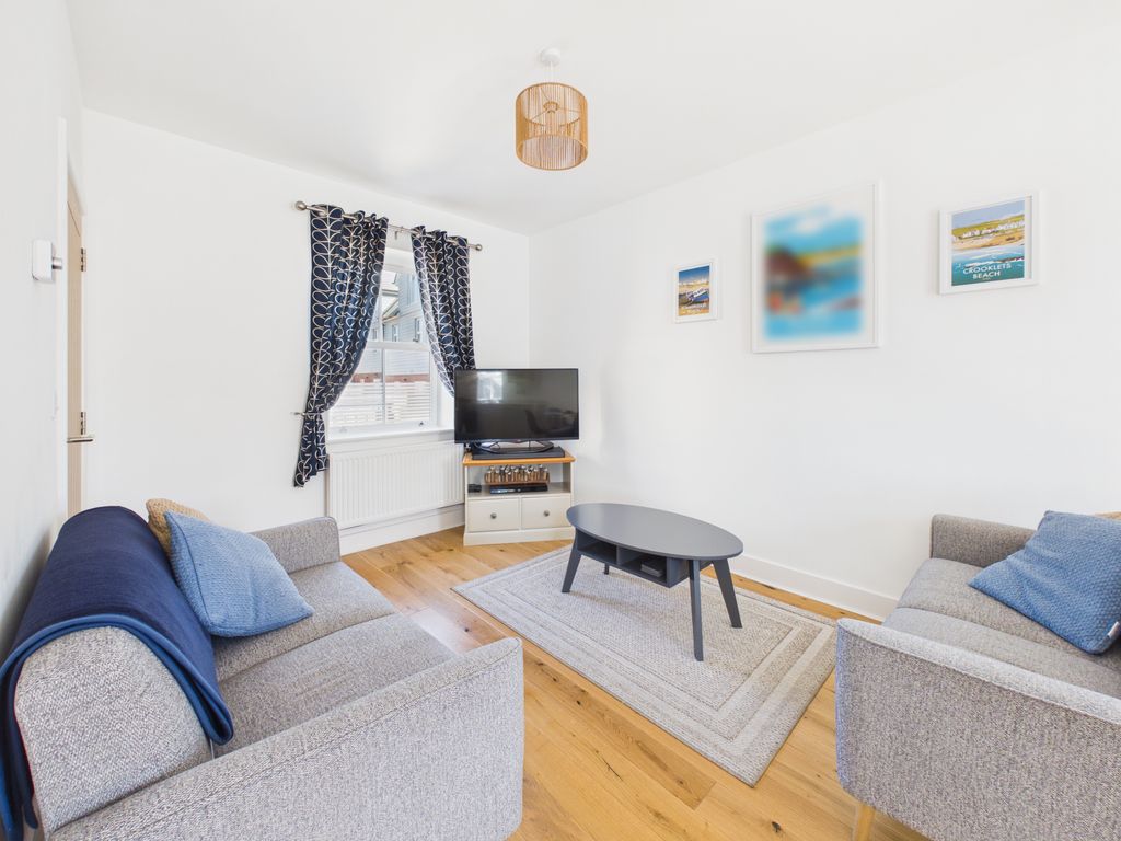 2 bed flat for saleLansdown Road, Bude EX23 photo 4