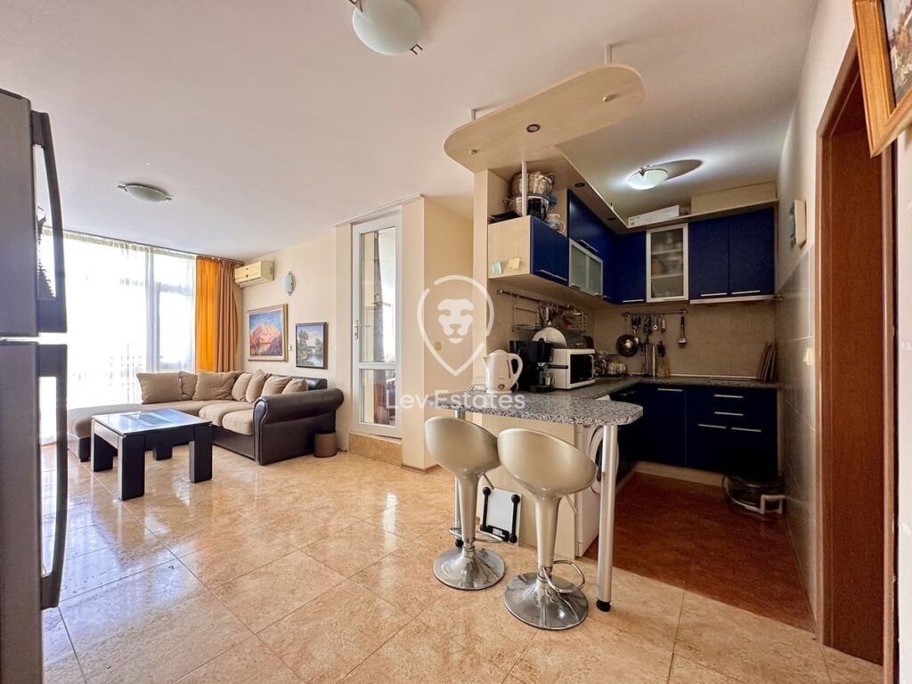 Property photo 3 of 16