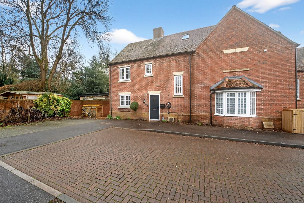 Property photo 1 of 20