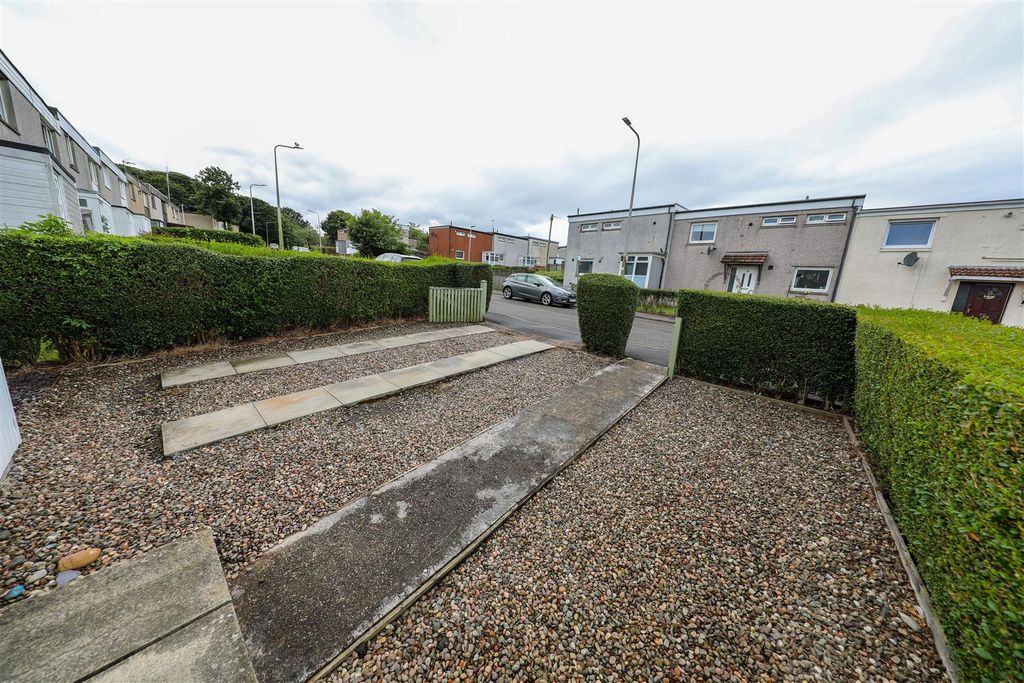 Property photo 2 of 18 B
