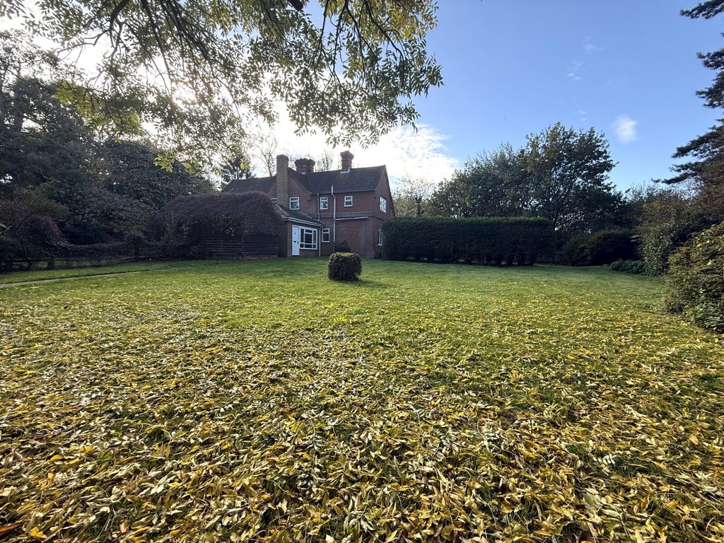 Property photo 1 of 16 Picture No. 35