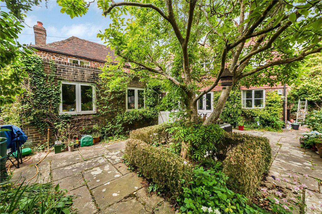 Property photo 2 of 15 Picture No. 08
