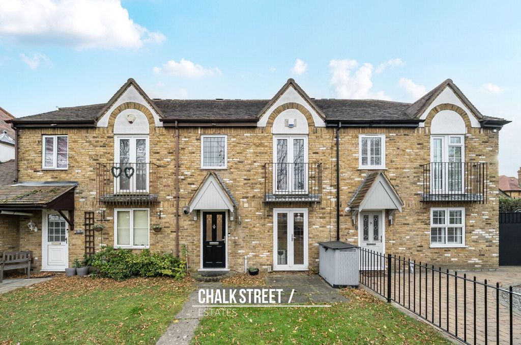 Property photo 1 of 25