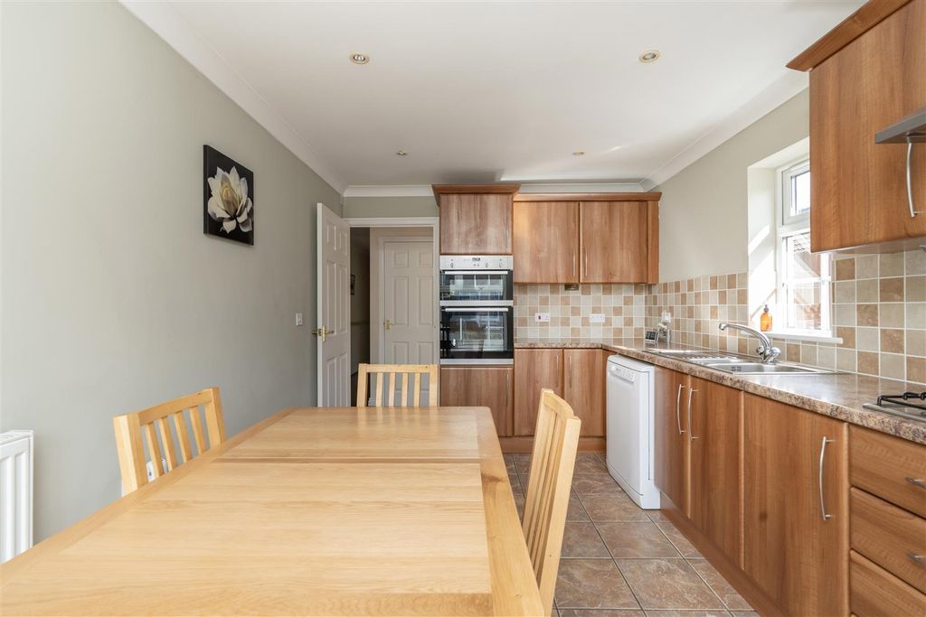 Property photo 3 of 22 Dsc06736.Jpg