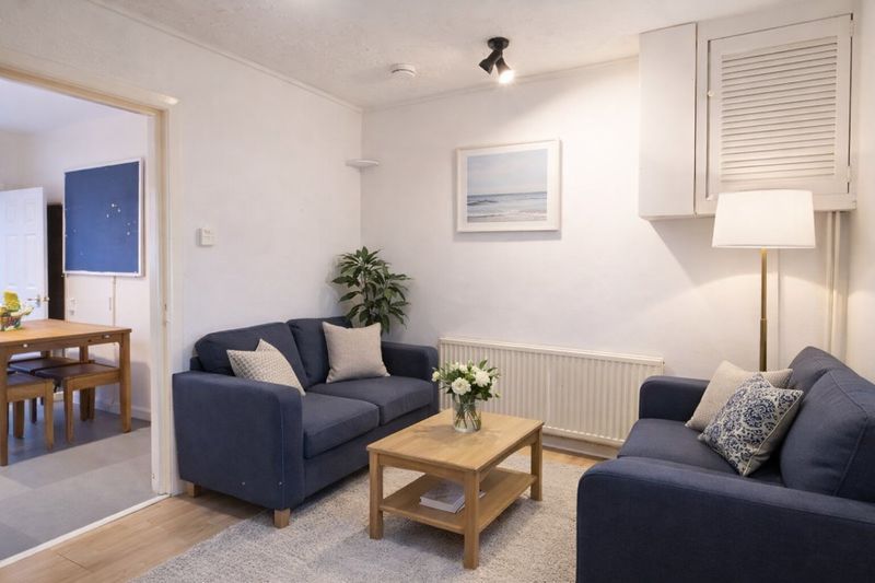 Property photo 1 of 6 Photo 14