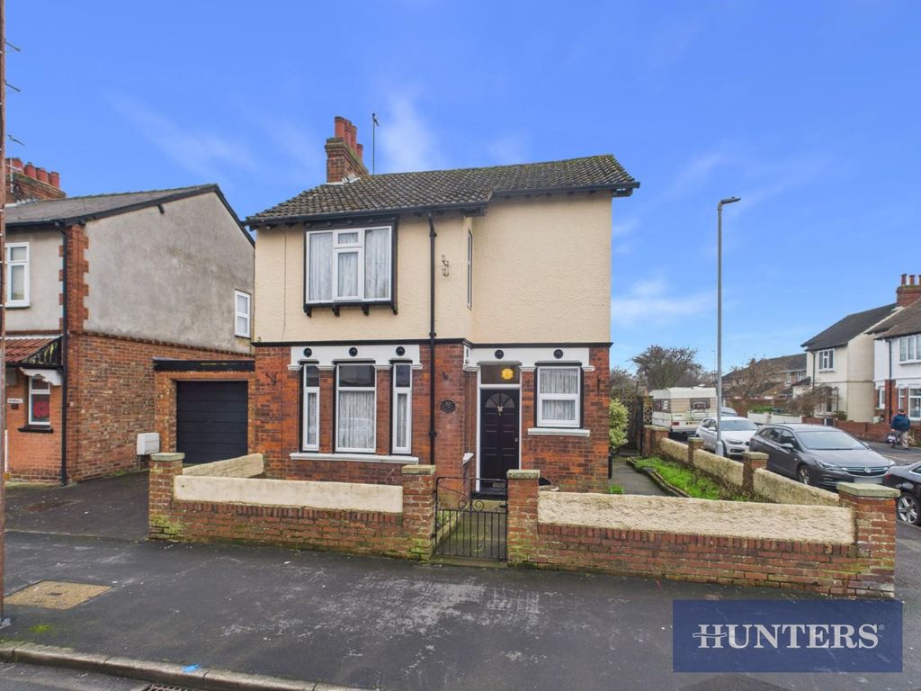 Property photo 1 of 17 Cam01494G0-Pr0486-Still023.Jpg