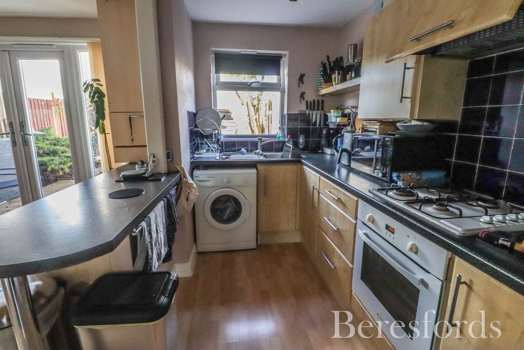 Property photo 2 of 13 Picture No. 20