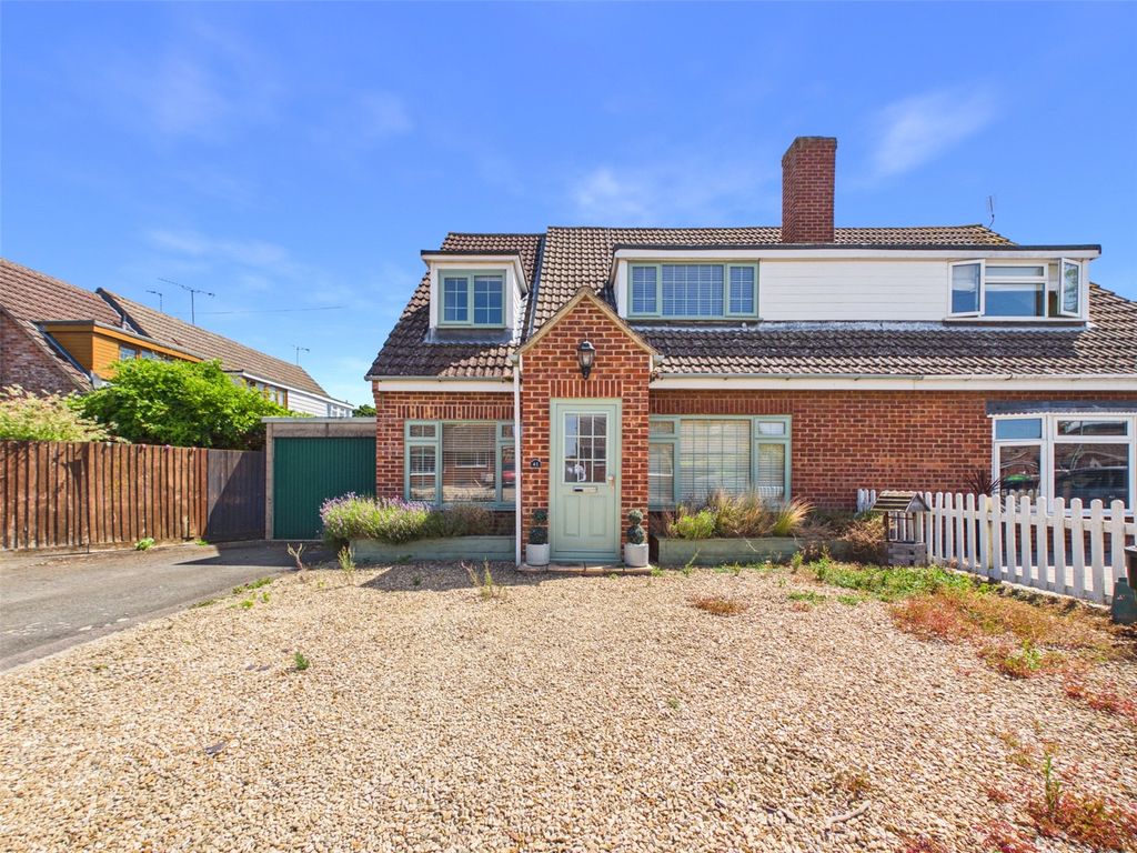 Property photo 1 of 14 Picture No. 02