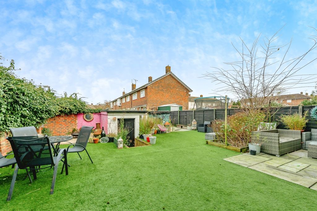 Property photo 2 of 16