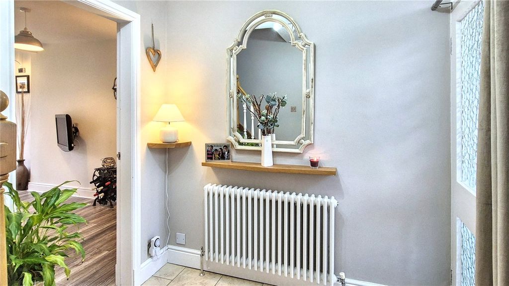 Property photo 3 of 23 Picture No. 06