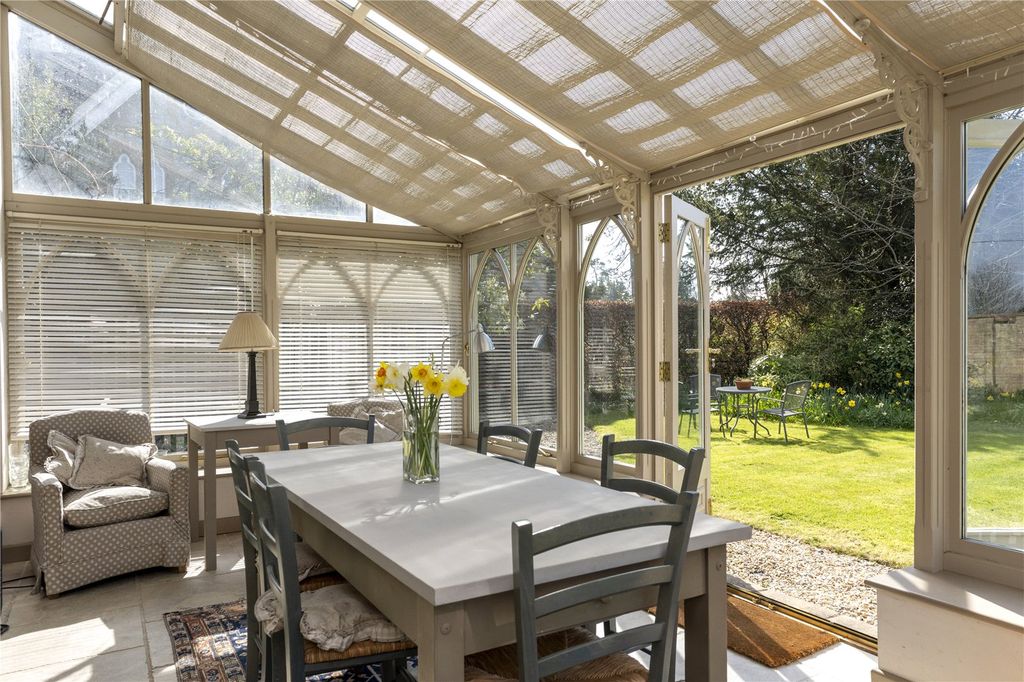 Property photo 2 of 19 Picture No. 08