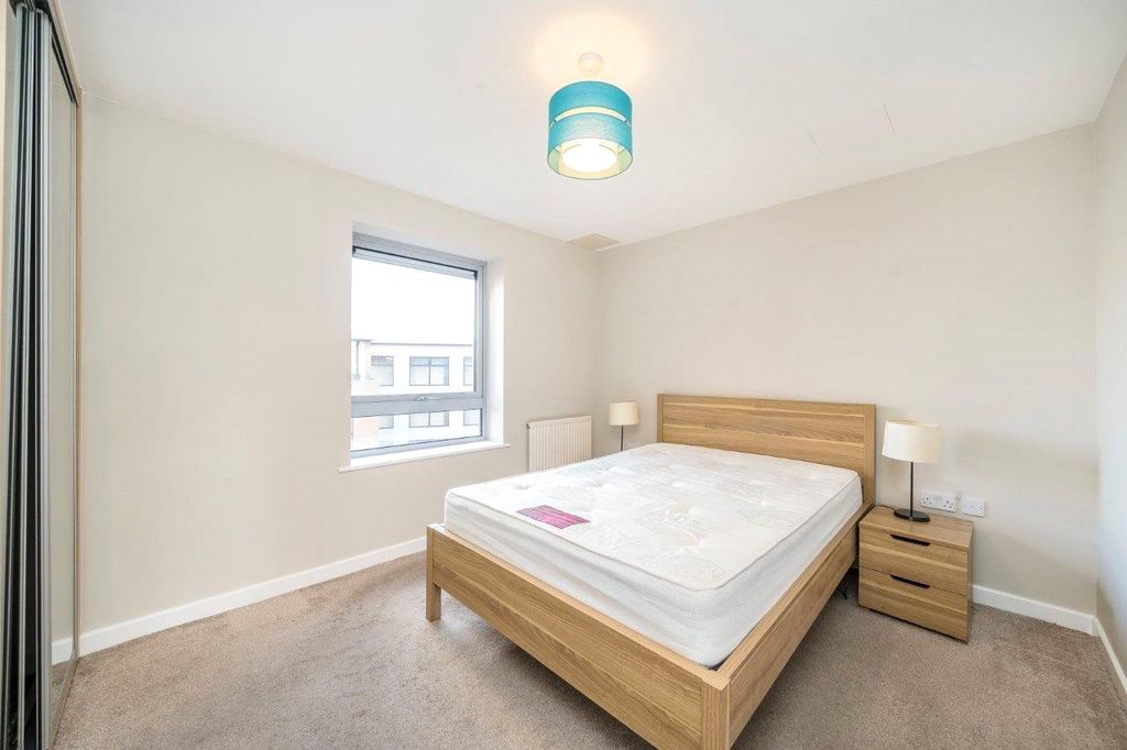 Property photo 3 of 7 Bedroom