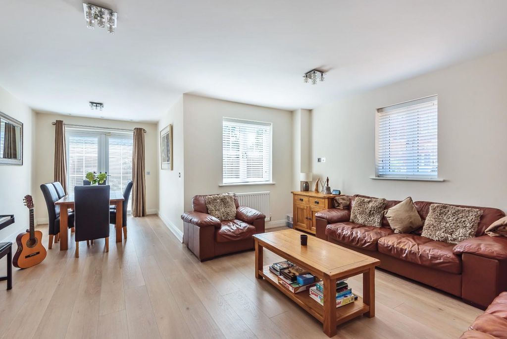 Property photo 3 of 11 886387 (3).Jpg