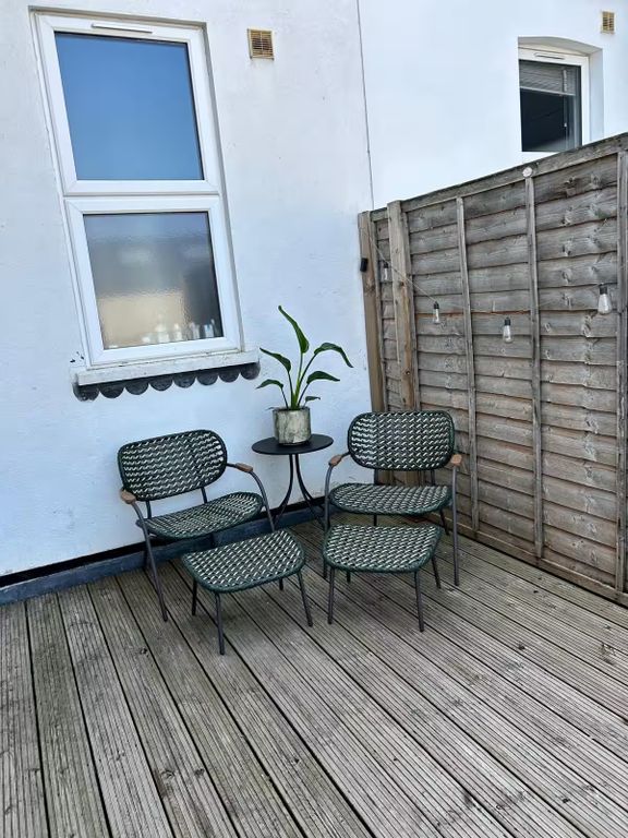 Property photo 3 of 8