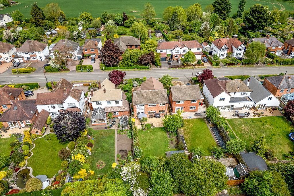 Property photo 3 of 47