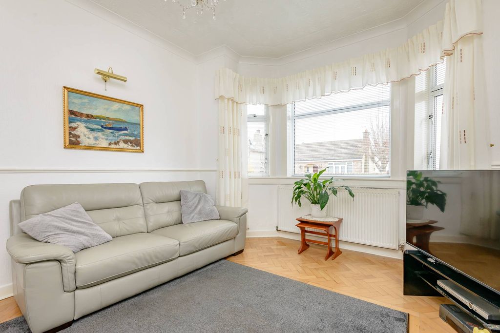 Property photo 3 of 40 Property Image 3