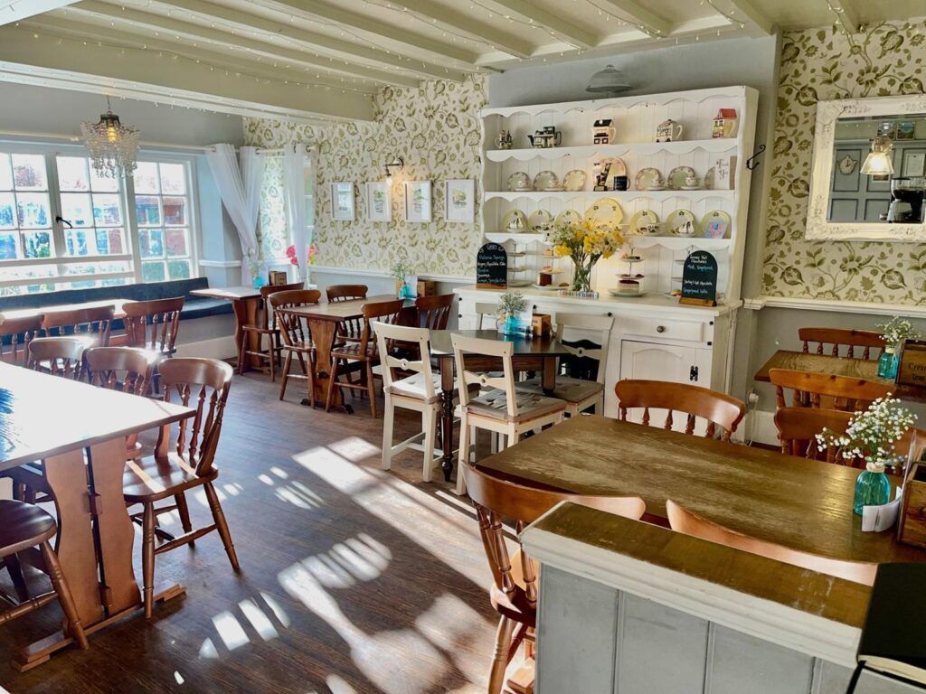 Property photo 3 of 14