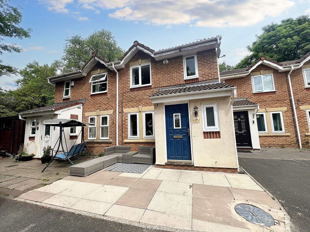 Property photo 1 of 15