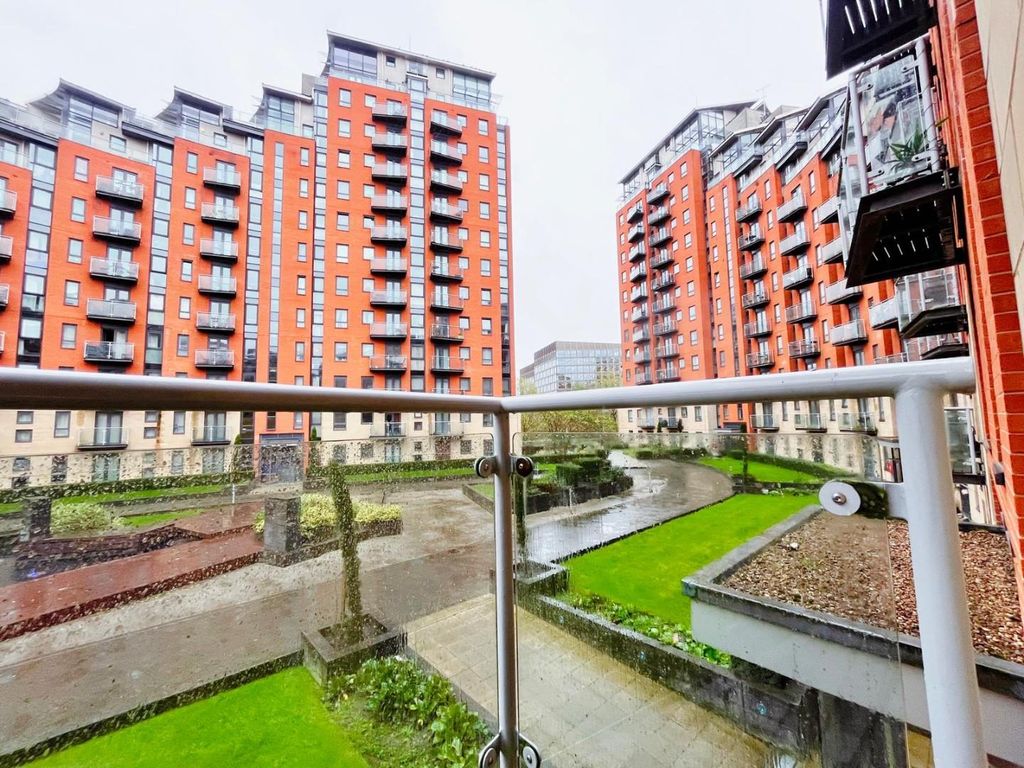 Property photo 3 of 11