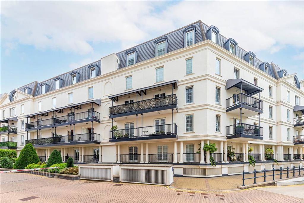Property photo 1 of 10