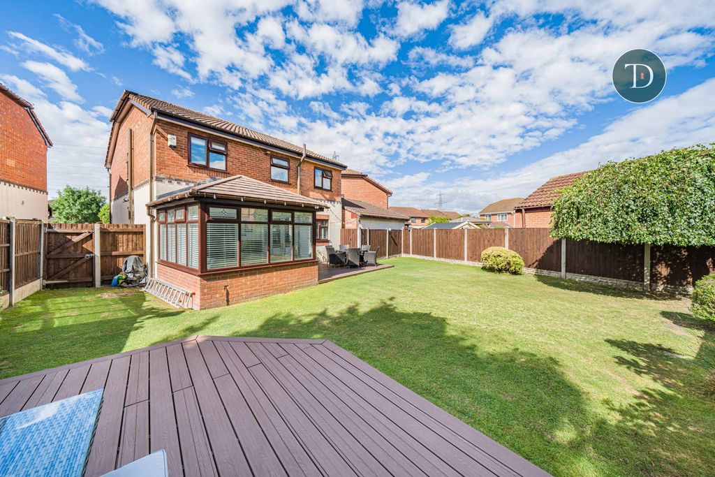 Property photo 2 of 30