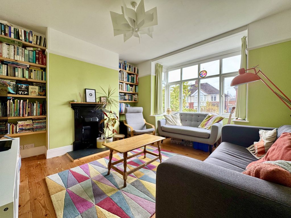 Property photo 2 of 15