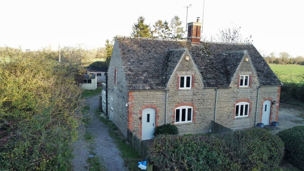 Property photo 1 of 12 Picture No. 01