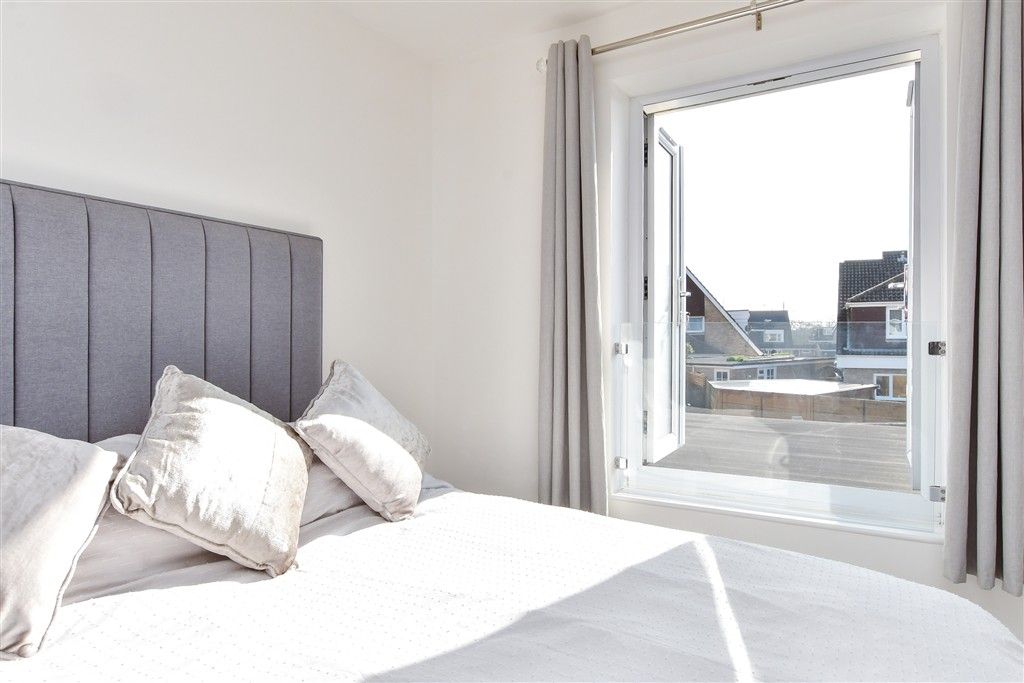 Property photo 3 of 17 Internal Lifestyle Photograph