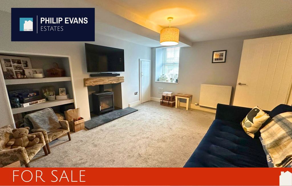 Property photo 3 of 20