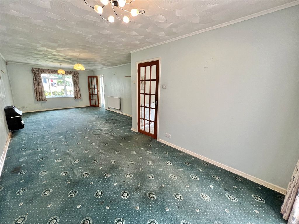 Property photo 3 of 15 Picture No. 06