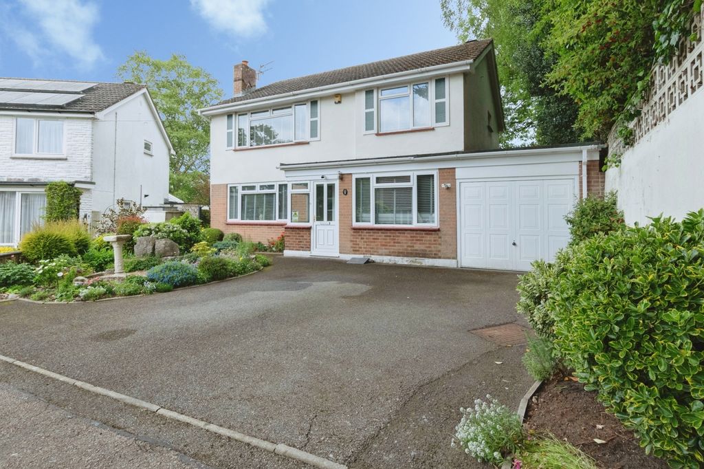 Property photo 1 of 20 Pbox-Img.Jpg