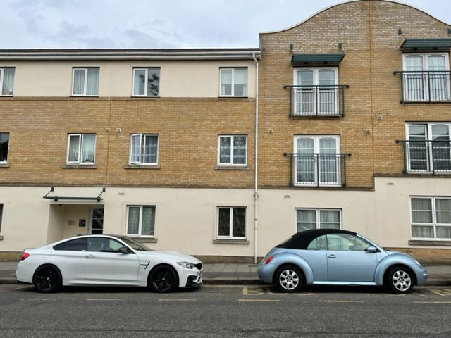 Property photo 1 of 10