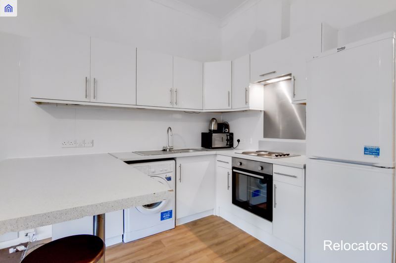 Property photo 3 of 10 Photo 8