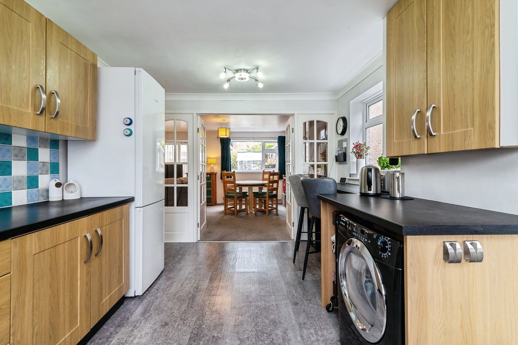 Property photo 3 of 23 Pbox-Img.Jpg