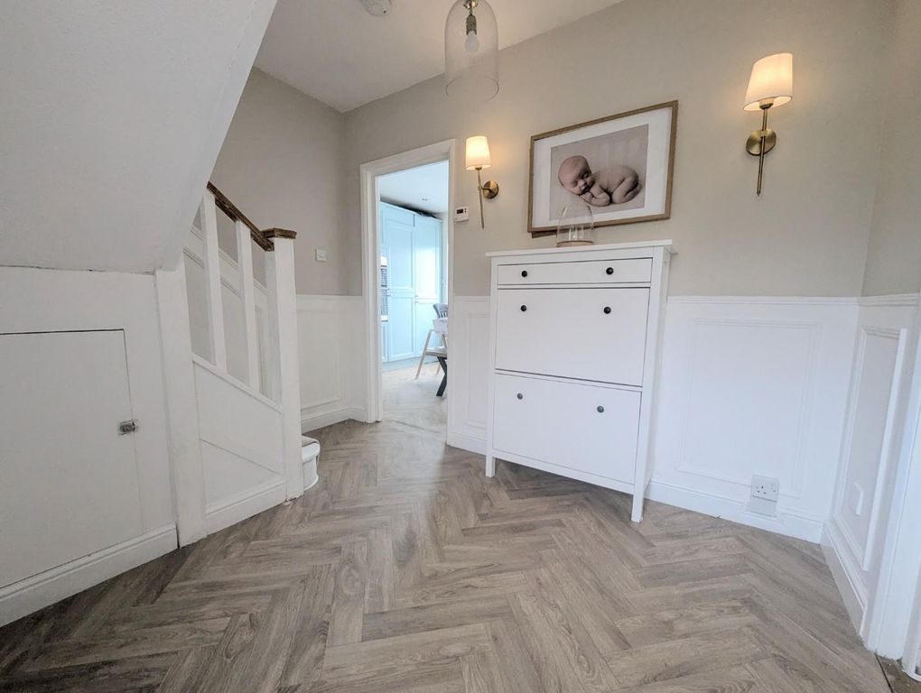 Property photo 2 of 19 Pxl_20260119_114620772~2.Jpg