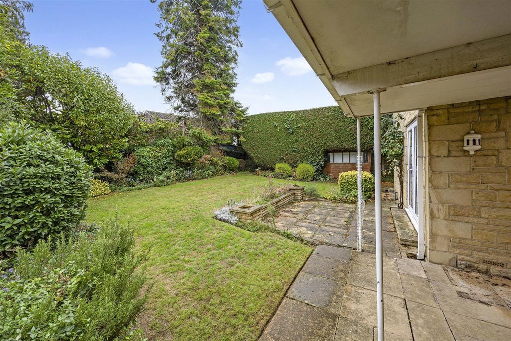 Property photo 2 of 19