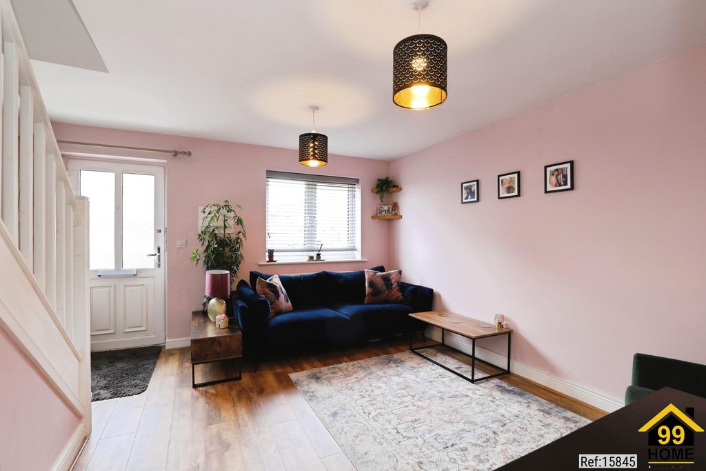 Property photo 3 of 20 Photo 2