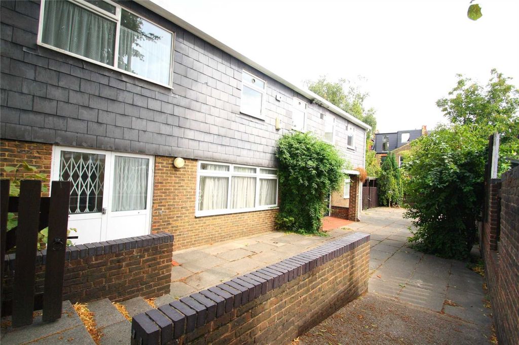 Property photo 3 of 7
