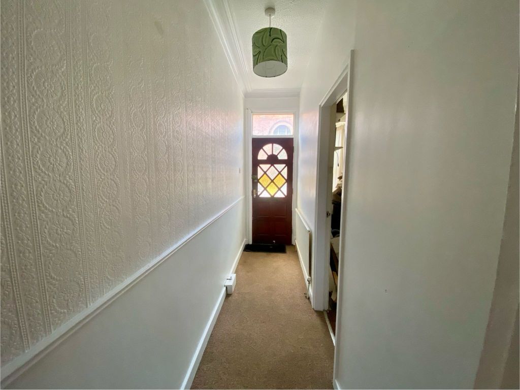 Property photo 3 of 13 Hallway