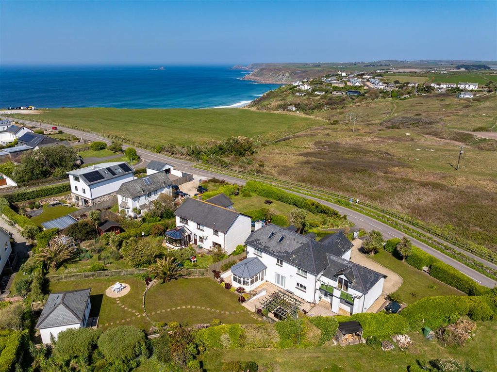 Property photo 1 of 38