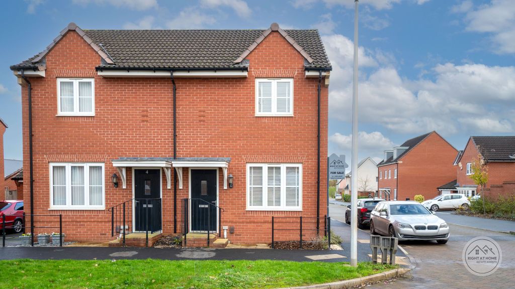 Property photo 1 of 21