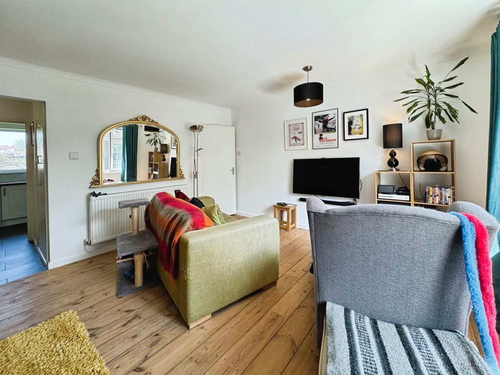 Property photo 3 of 14 Picture No. 06