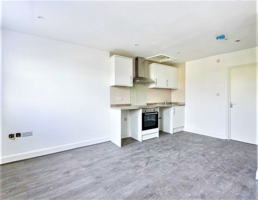 Property photo 1 of 3 11