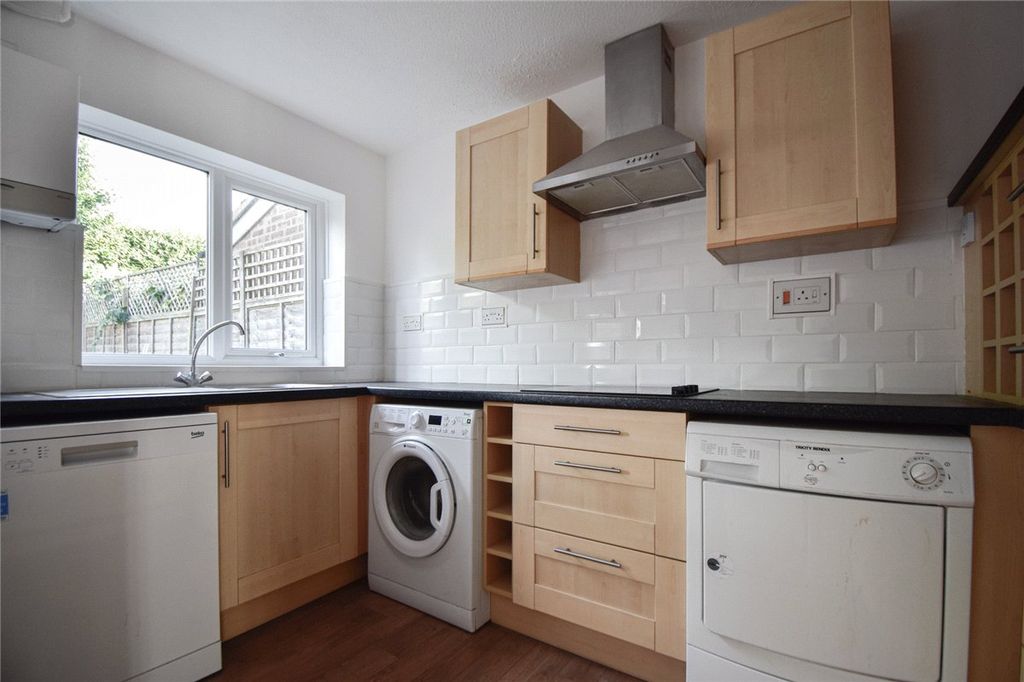 Property photo 2 of 10 Picture No. 05
