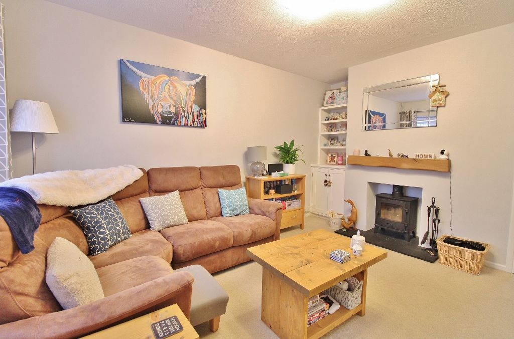 Property photo 2 of 17