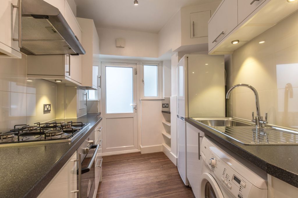 Property photo 2 of 22 Kitchen