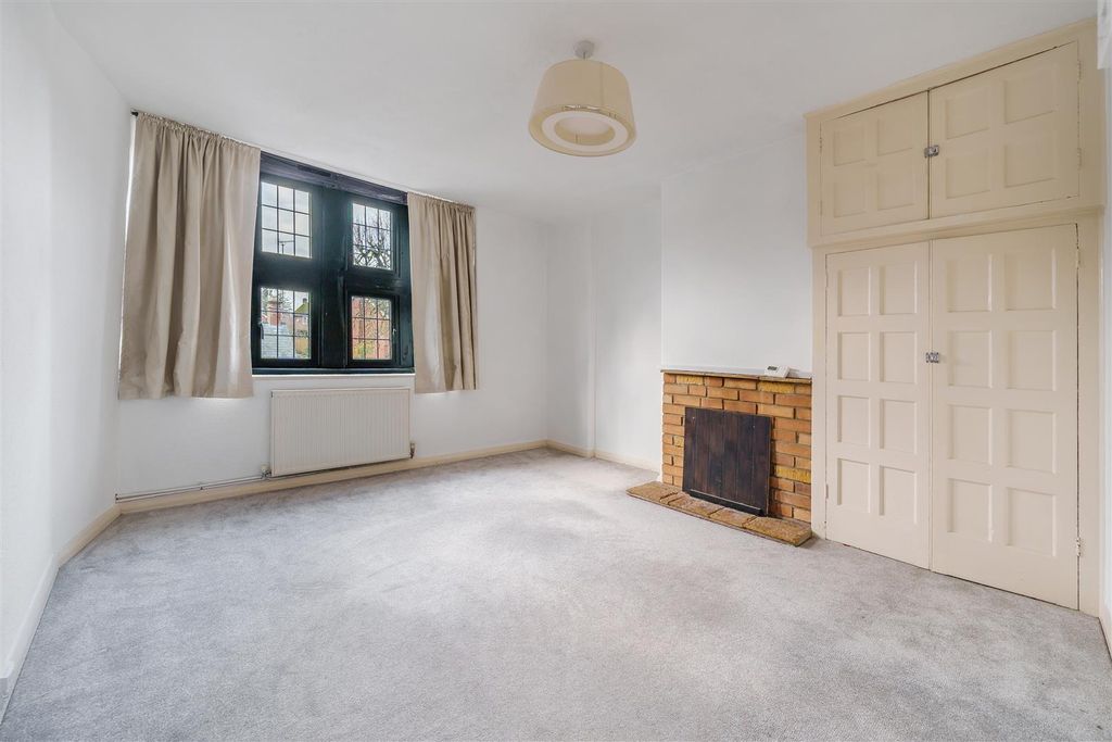 Property photo 2 of 12 932709 (2).Jpg