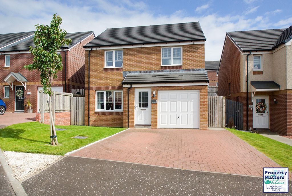 Property photo 1 of 16 3 Bedroom Detached Villa